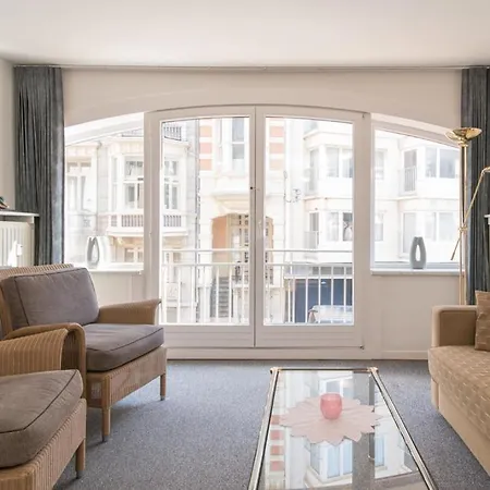 Lecomte - Beachside 154