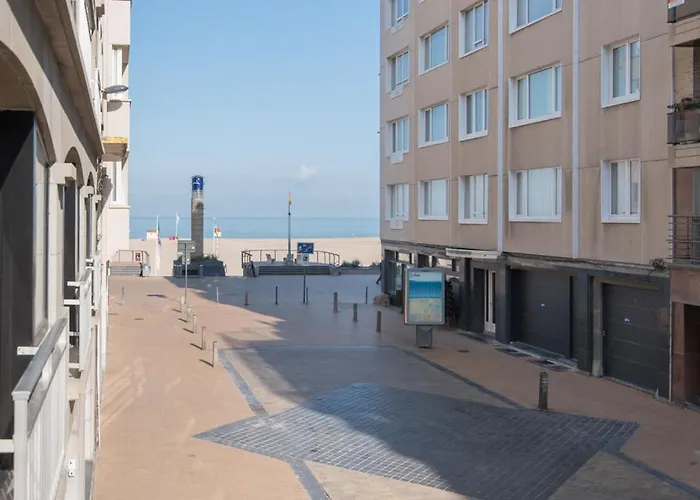 Lecomte - Beachside 154 * Oostende